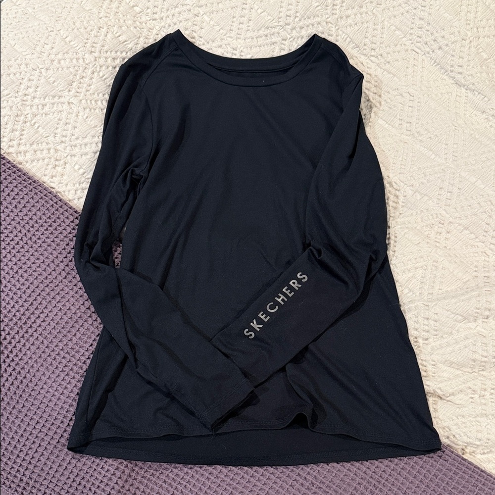 Skechers Women's Black Long Sleeve Tee